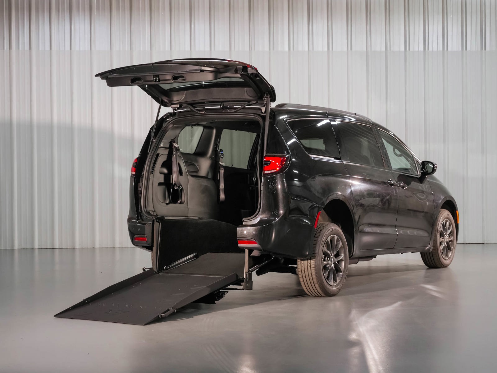 Handicap Vehicles for Sale - Page 2 of 14 - Freedom Motors USA