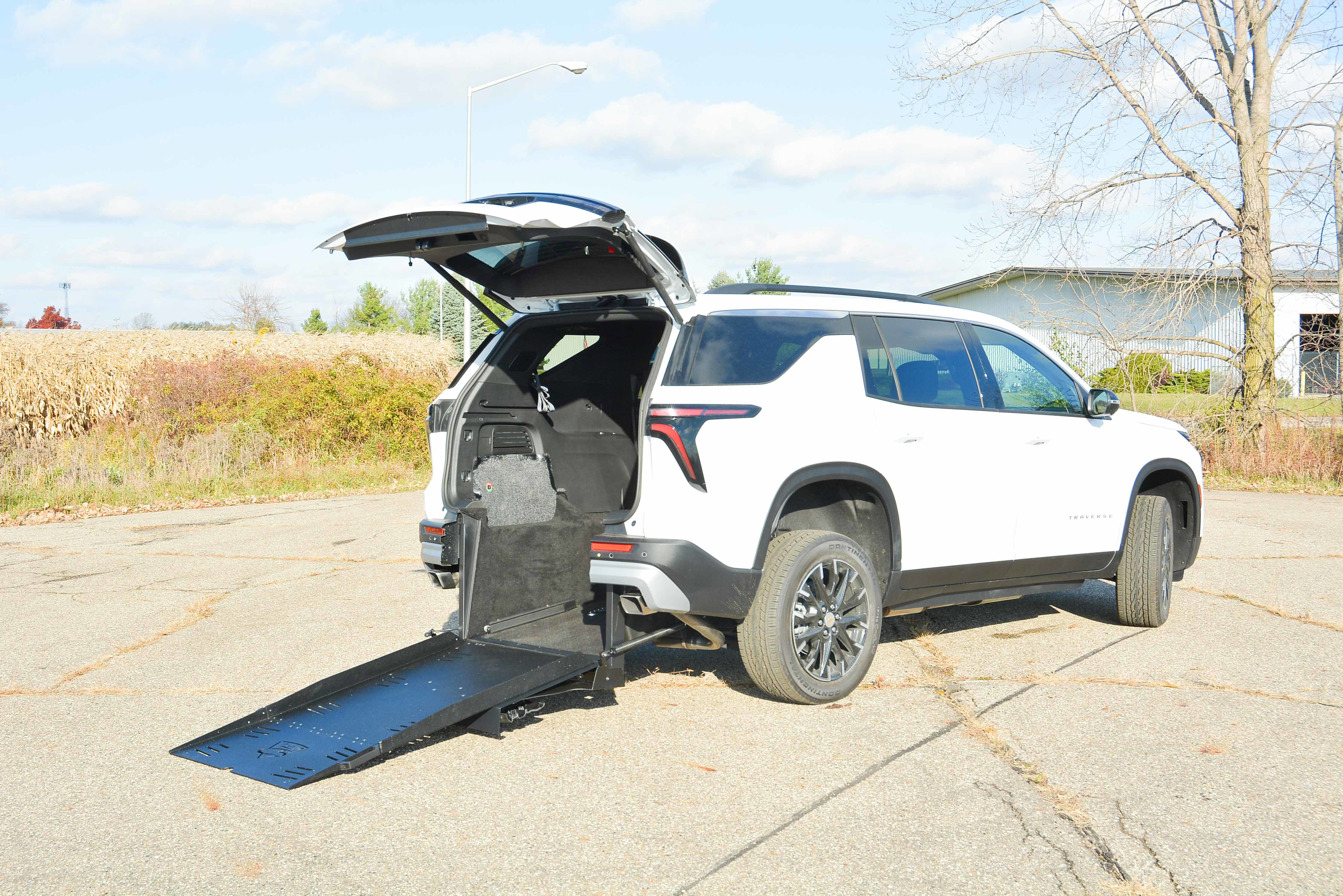 2026 Chevrolet Traverse LT's photo