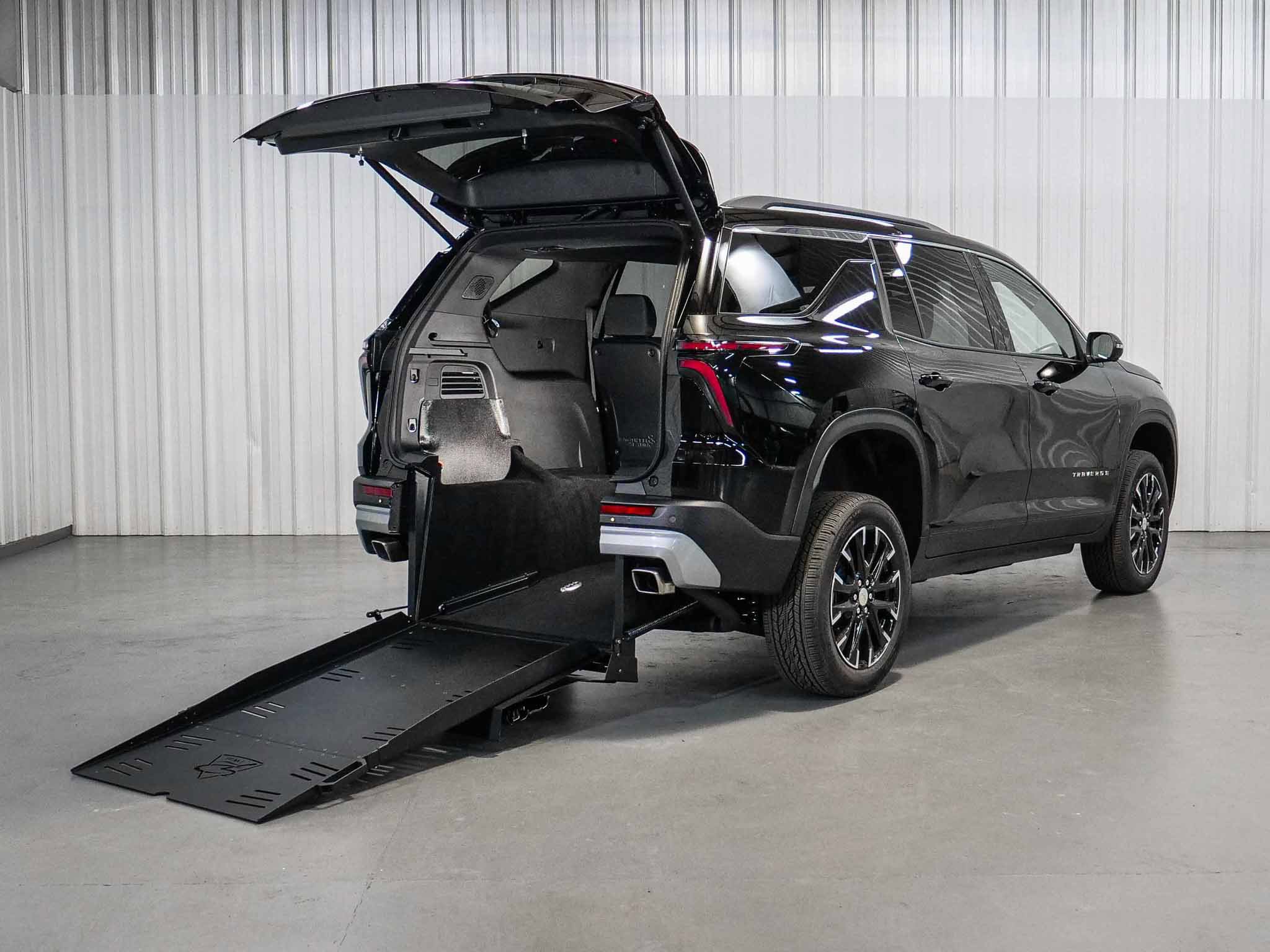 2026 Chevrolet Traverse LT's photo