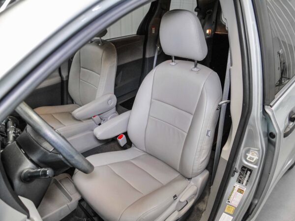 2020 Toyota Sienna L