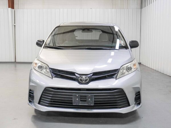 2020 Toyota Sienna L