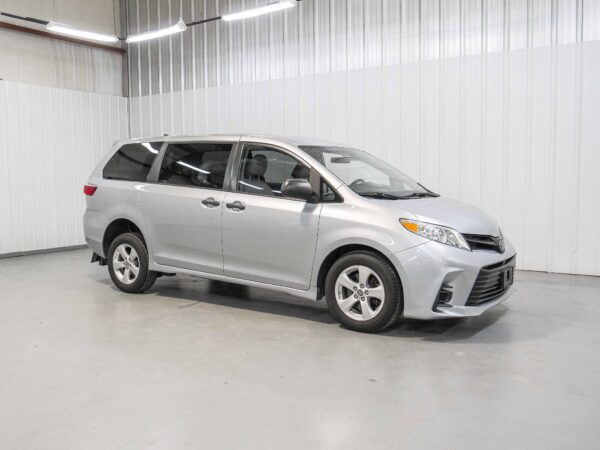 2020 Toyota Sienna L