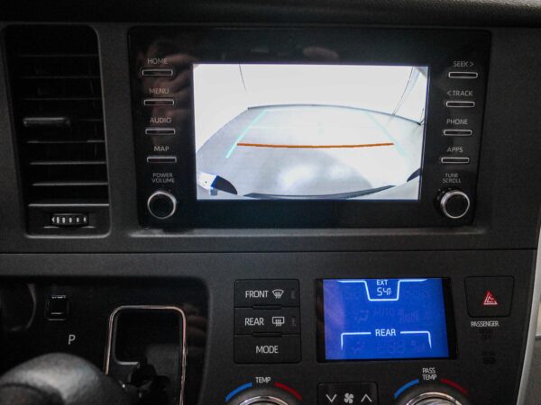 2020 Toyota Sienna L