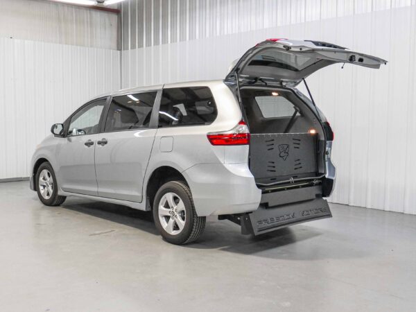 2020 Toyota Sienna L