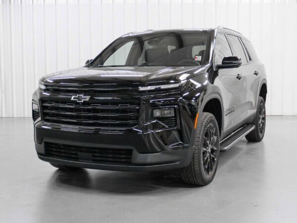 2025 Chevrolet Traverse FWD LT
