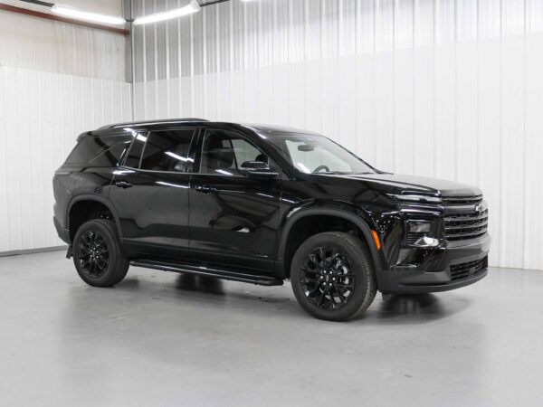 2025 Chevrolet Traverse FWD LT