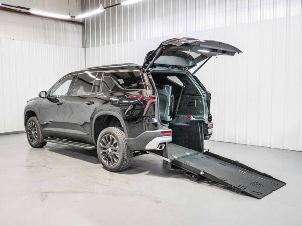 2025 Chevrolet Traverse FWD LT