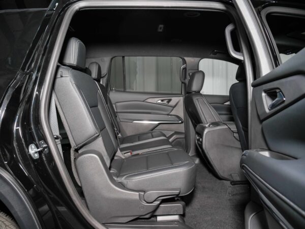 2025 Chevrolet Traverse FWD LT