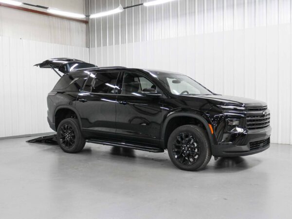 2025 Chevrolet Traverse FWD LT