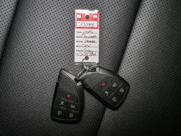 2026 Chevrolet Traverse FWD LT