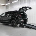 2025 Chevrolet Traverse FWD LT