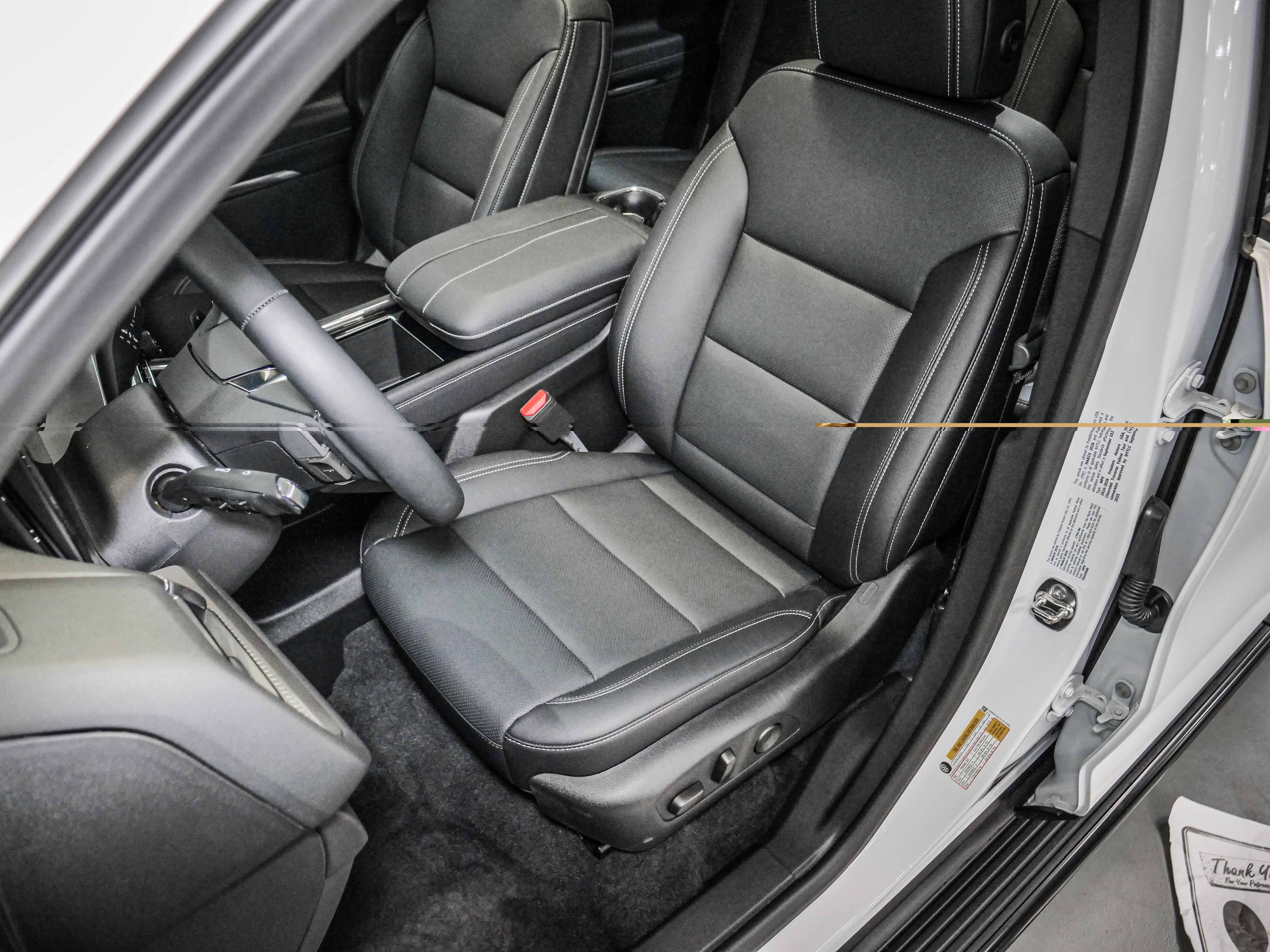 2026 Chevrolet Traverse LT - Photo 19