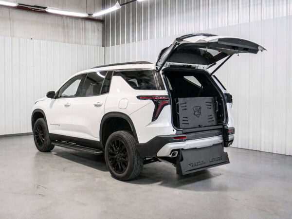 2026 Chevrolet Traverse FWD LT
