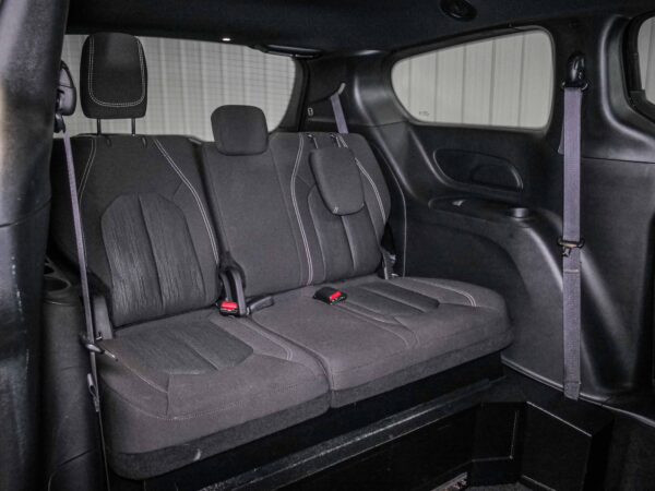 2024 Chrysler Pacifica Touring