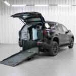 2025 Chevrolet Traverse FWD LT