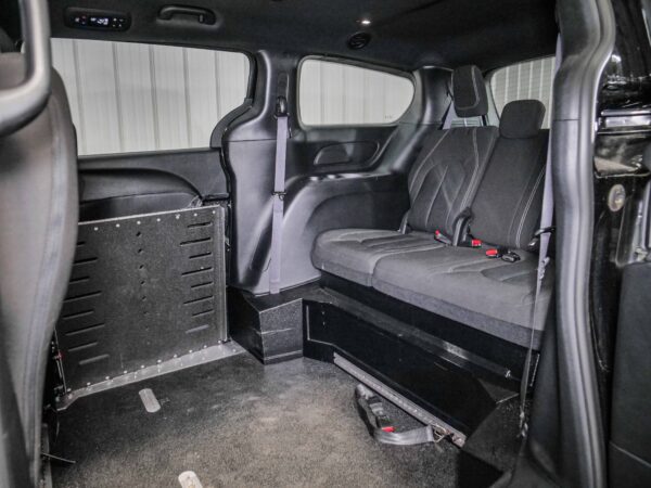 2024 Chrysler Pacifica Touring