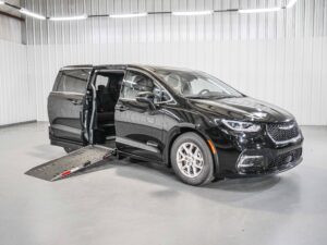 2024 Chrysler Pacifica Touring