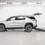 2026 Chevrolet Traverse FWD LT