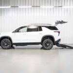 2026 Chevrolet Traverse FWD LT