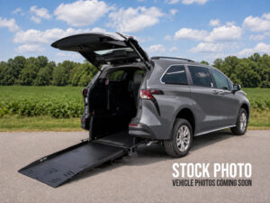 2026 Toyota Sienna XLE 7-Passenger
