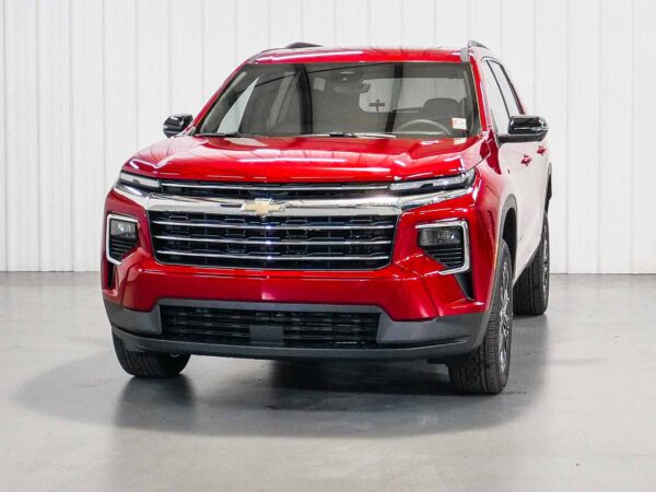 2026 Chevrolet Traverse FWD LT