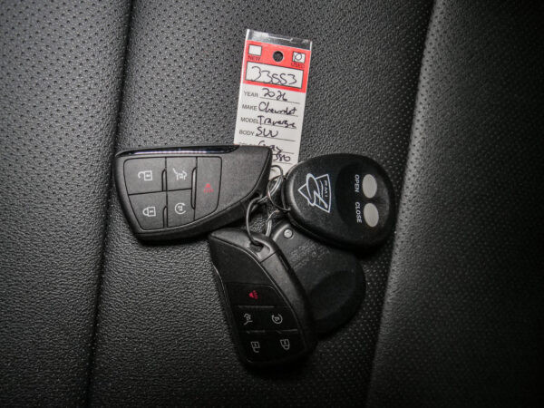 2026 Chevrolet Traverse FWD LT