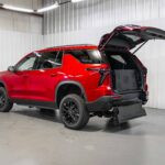 2026 Chevrolet Traverse FWD LT