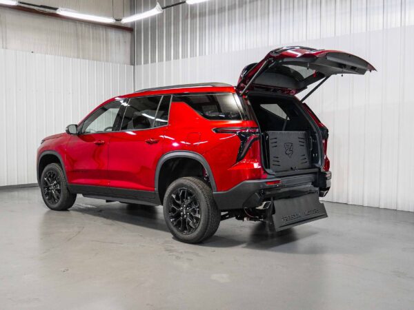 2026 Chevrolet Traverse FWD LT
