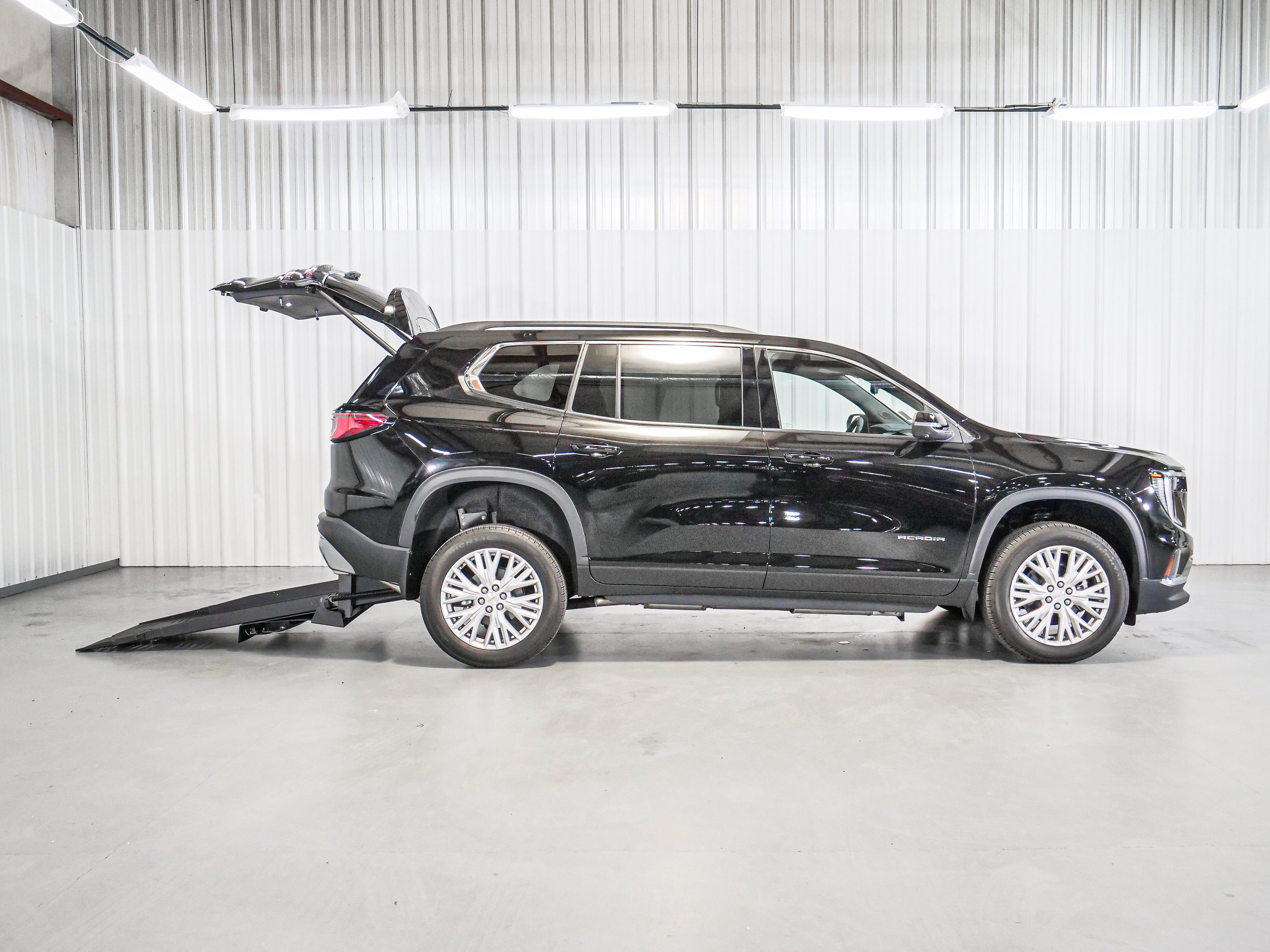 2026 GMC Acadia Elevation - Photo 22