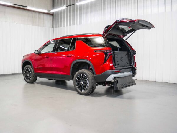 2026 Chevrolet Traverse FWD LT