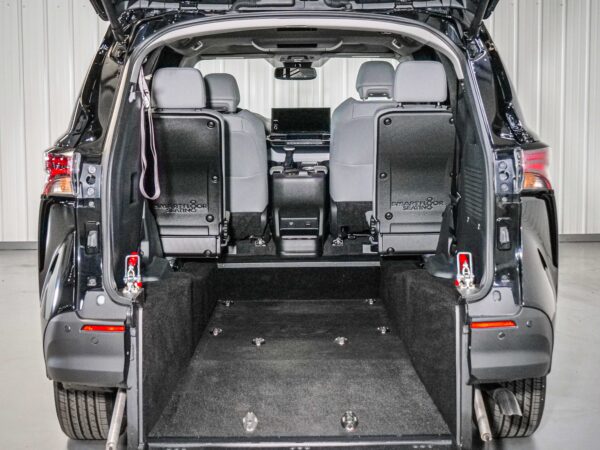 2026 Toyota Sienna XLE 8-Passenger