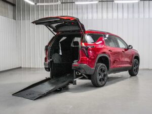 2027 Chevrolet Traverse FWD LT