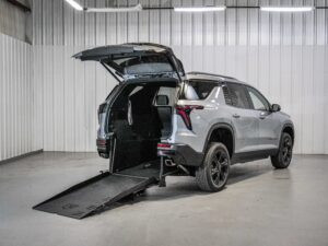 2027 Chevrolet Traverse FWD LT