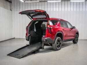 2027 Chevrolet Traverse FWD LT